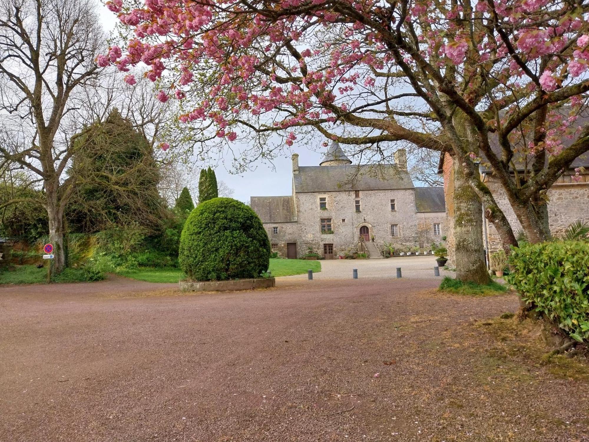 Manoir De La Foulerie Bed & Breakfast Ancteville Exterior photo